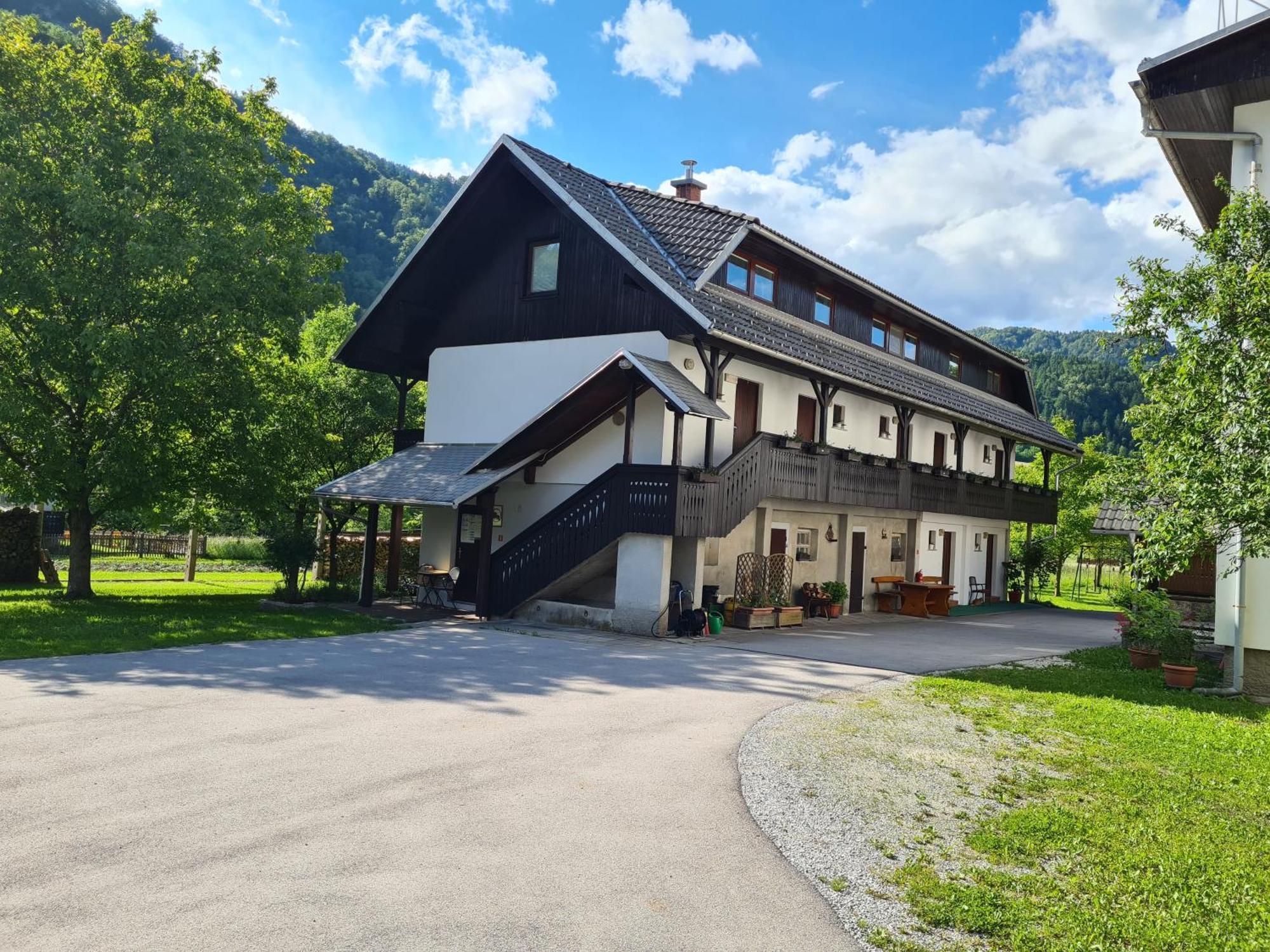 Bed and Breakfast Gostilna Batist Bohinjska Bela Zewnętrze zdjęcie